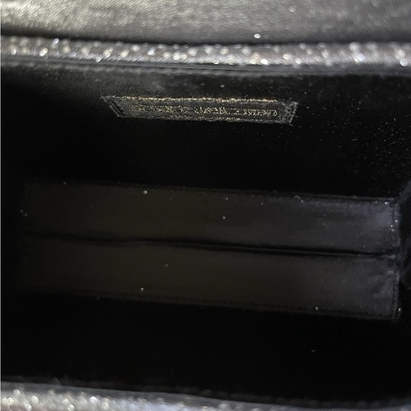 Stuart Weitzman Evening Bag Purse with Swaroviski Crystals magnetic Clasp - Picture 9 of 11